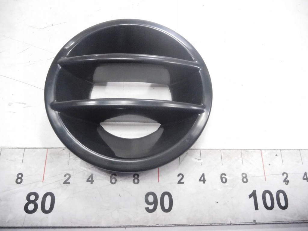 Заглушка решётка бампера hyundai santa fe 01-06 86527 26000 с Разборки