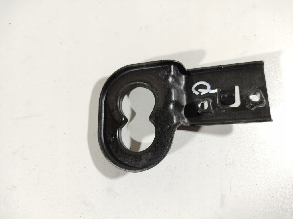 фото №5, Kia stonic 17- кронштейн радиатора правое