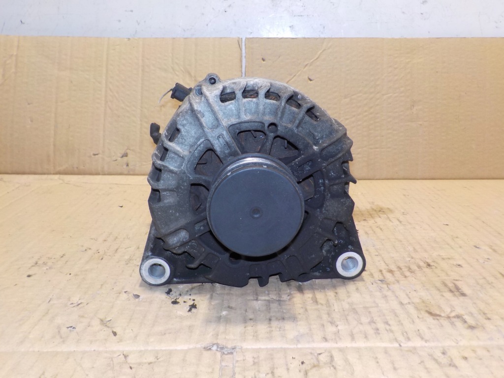 Купити Citroen c4/ds4 2 1.6 hdi 2011r 9664779680 генератор