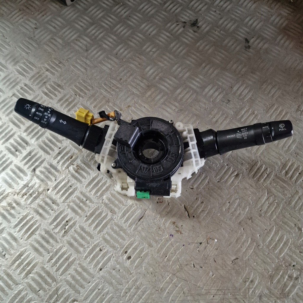 фото №1, Переключатели комбинированный переключатели лента lancer viii x