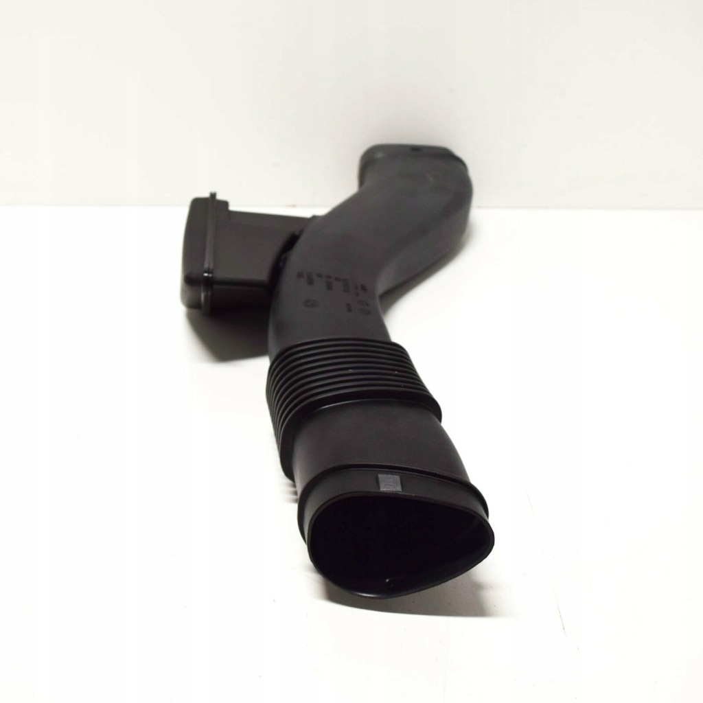 Bmw x5 g05 труба впуска воздуха правая 13718662935 Цена