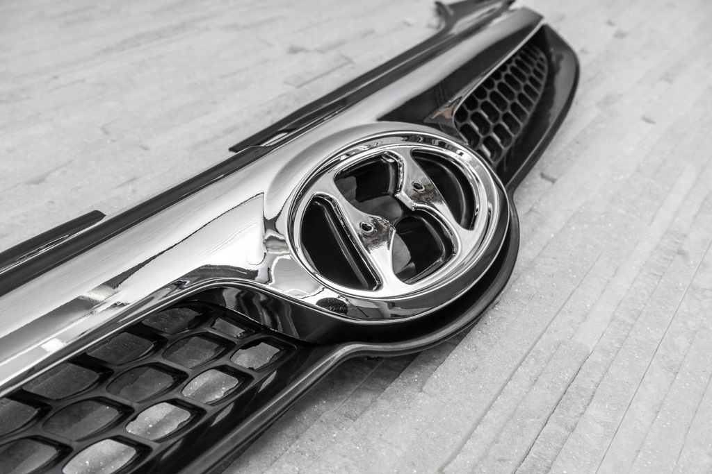 фото №10, Hyundai i30 i 07-11 решётка радиатора передний хром 863512l000