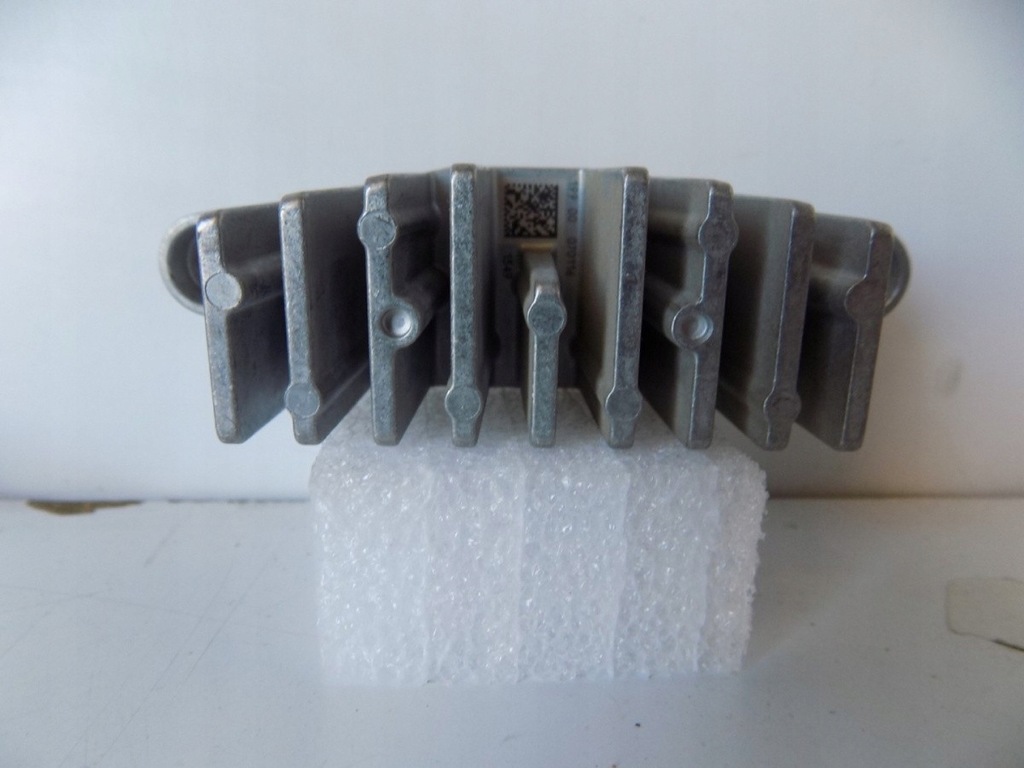 фото №1, Bmw 2 f45 / f46 - модуль led om: 6002tz0120 - 12351