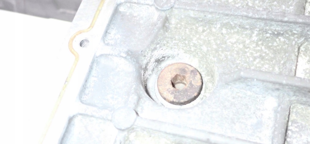 Поддон масляная audi a8 d3 4.0 tdi ase 057103603n Киев