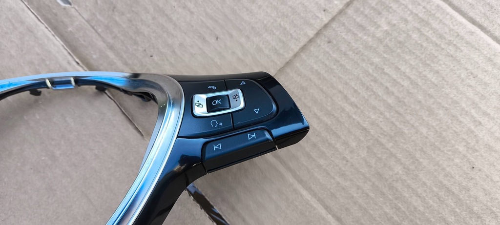 фото №13, Мультифункція круїз-контроль перемикачі з керма vw golf vii passat b8