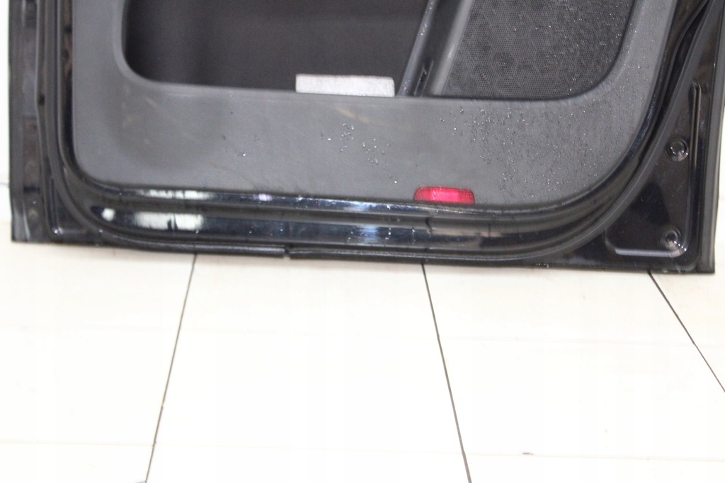 фото №8, Vw golf vi 6 plus 08r- дверь правое правый перед передние lc9x - код лакокрасочного покрытия