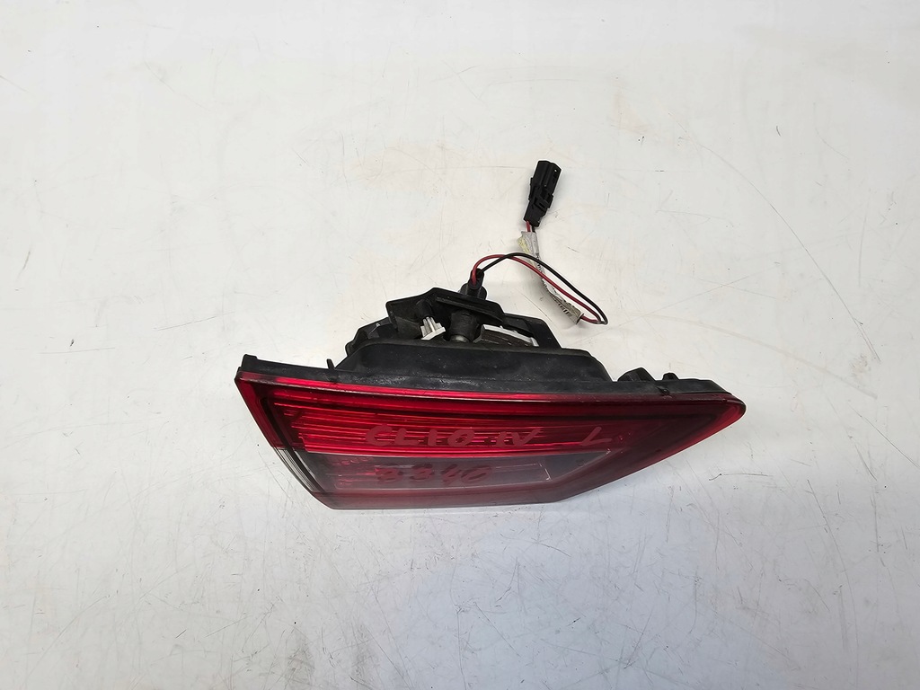 фото №2, Лампа лівий задня кришка багажника renault clio iv #3340