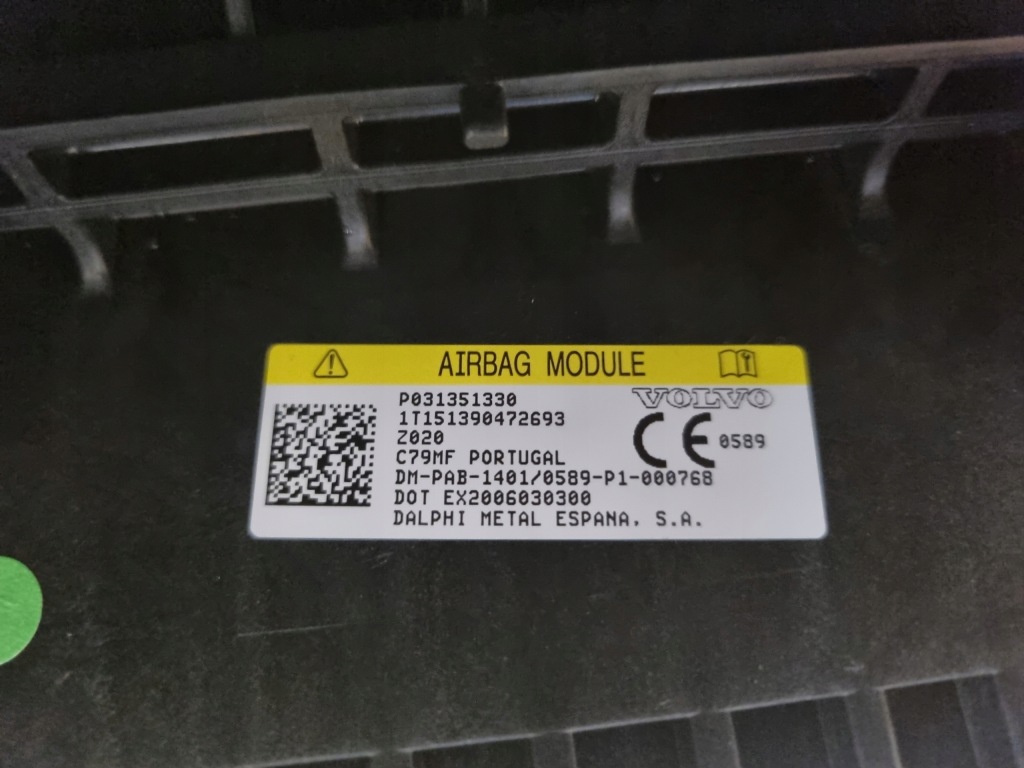 Volvo xc90 2 приборная панель панель  оригинал ремни подушка безопасности водитель пассажир коленный Киев