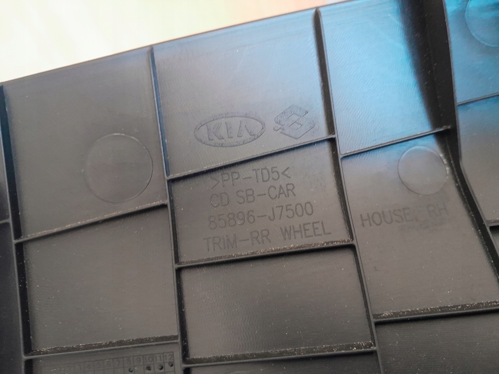 фото №8, Kia proceed iii 2018- обшивка оббивка багажника