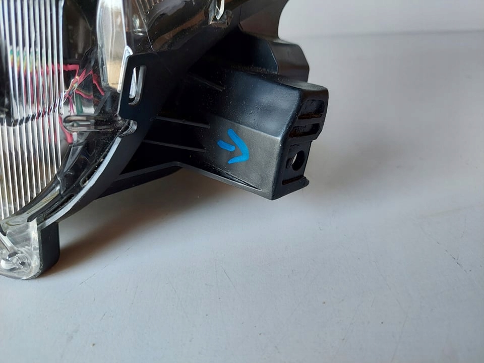 фото №7, Toyota rav-4 lift лампа перед передня права led