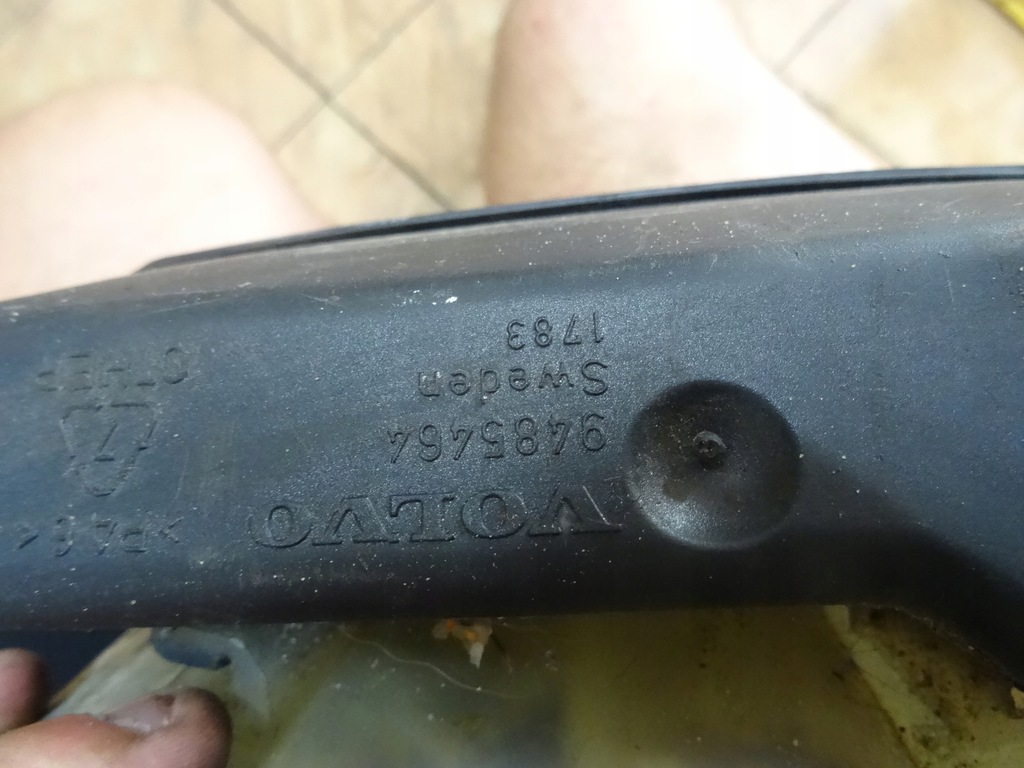 фото №6, Volvo s80 2.5tdi 01' бачок расширительный 8634226