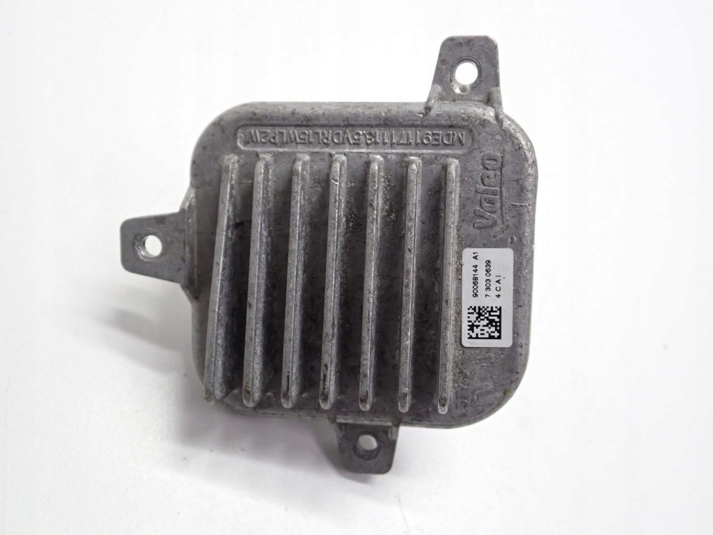 Купити Блок запалювання модуль ліхтарі  led їжак 90068144 bmw x2 f39 x1 f48 19r