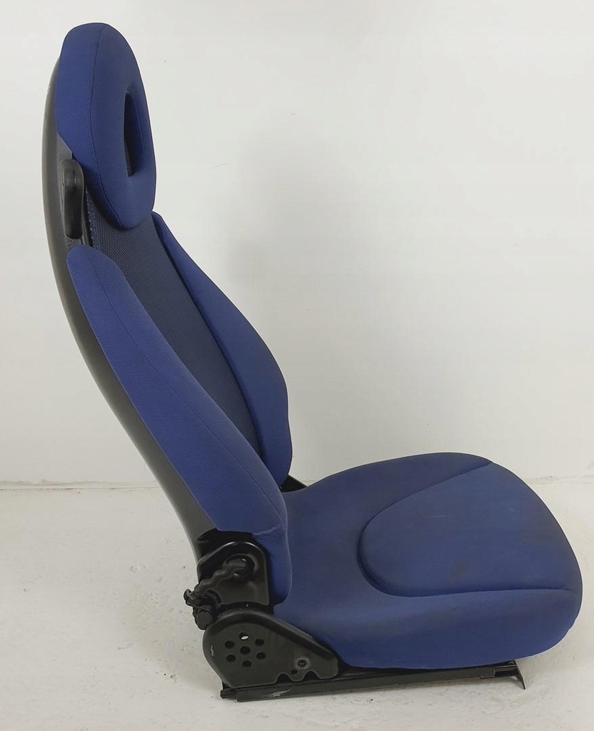 фото №9, Сиденье пассажира правый перед smart fortwo 450 europa