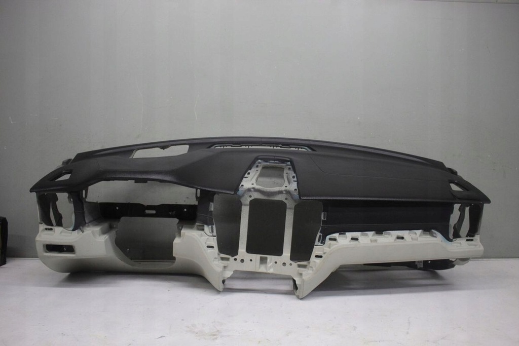 фото №1, Консоль volvo xc60 ii 2 31417555