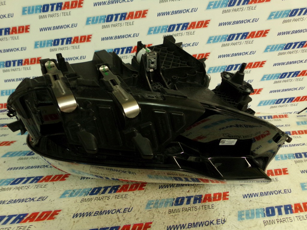 Bmw g42 лампа full led ліва 8083635 Недорого