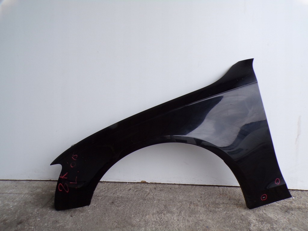 фото №1, Крила лівий перед audi a4 b8