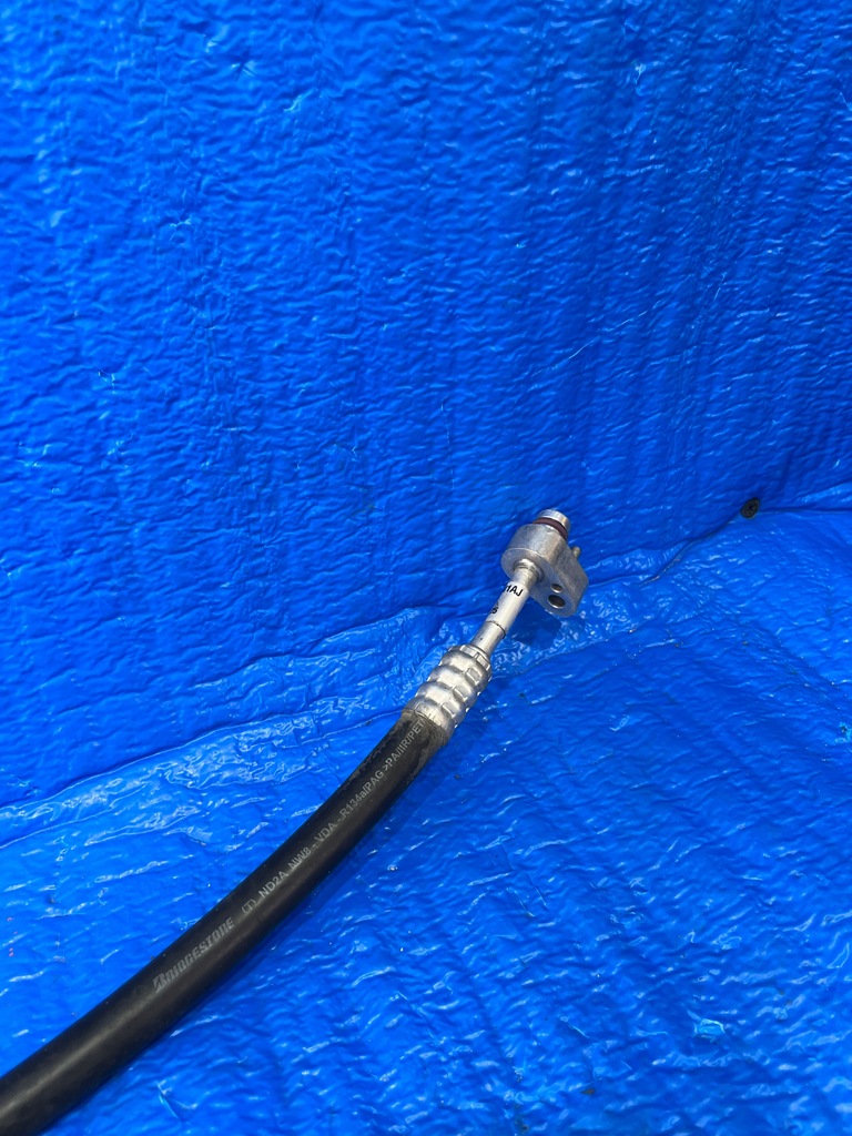 фото №8, Шланг кондиціонера 8w0816741aj audi a4 b9 8w0