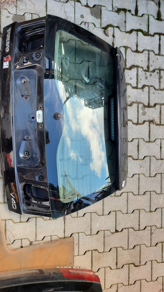 фото №1, Задняя крышка багажника volvo v40 00-04r kombi