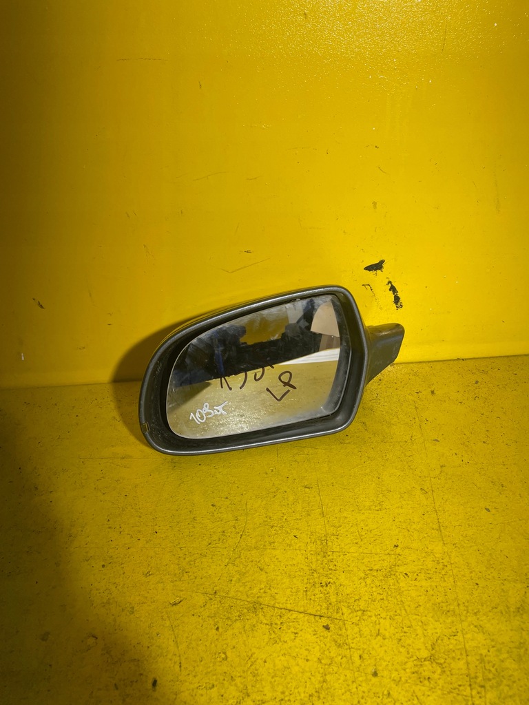 фото №1, Audi a4 b8 - зеркало левая 6+2pin uk