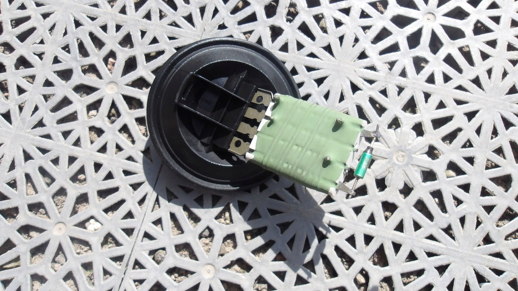 фото №1, Резистор вентилятор vw skoda