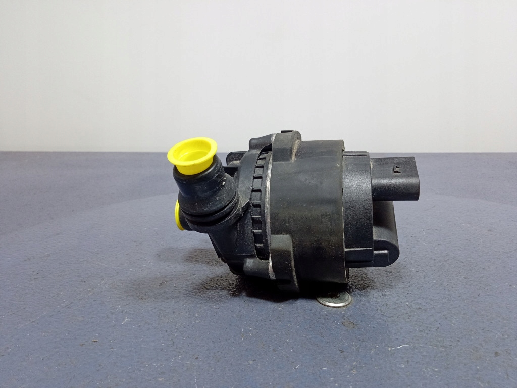 Bmw i4 g26 насос воды электрическая 9455034 в Украине