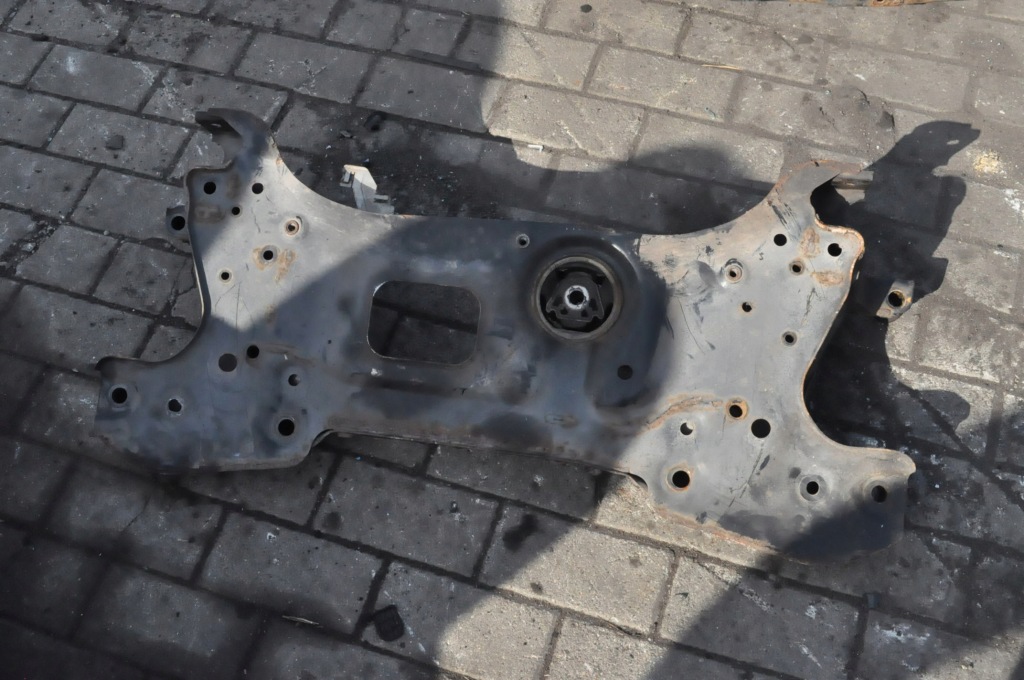 Skoda yeti 2.0 tdi підрамник підрамник підвіска рестайлінг Недорого