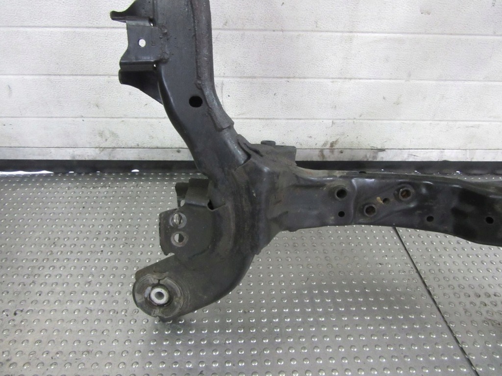 фото №7, Suzuki xl7 3.6i 2007 подрамник подрамник балка перед