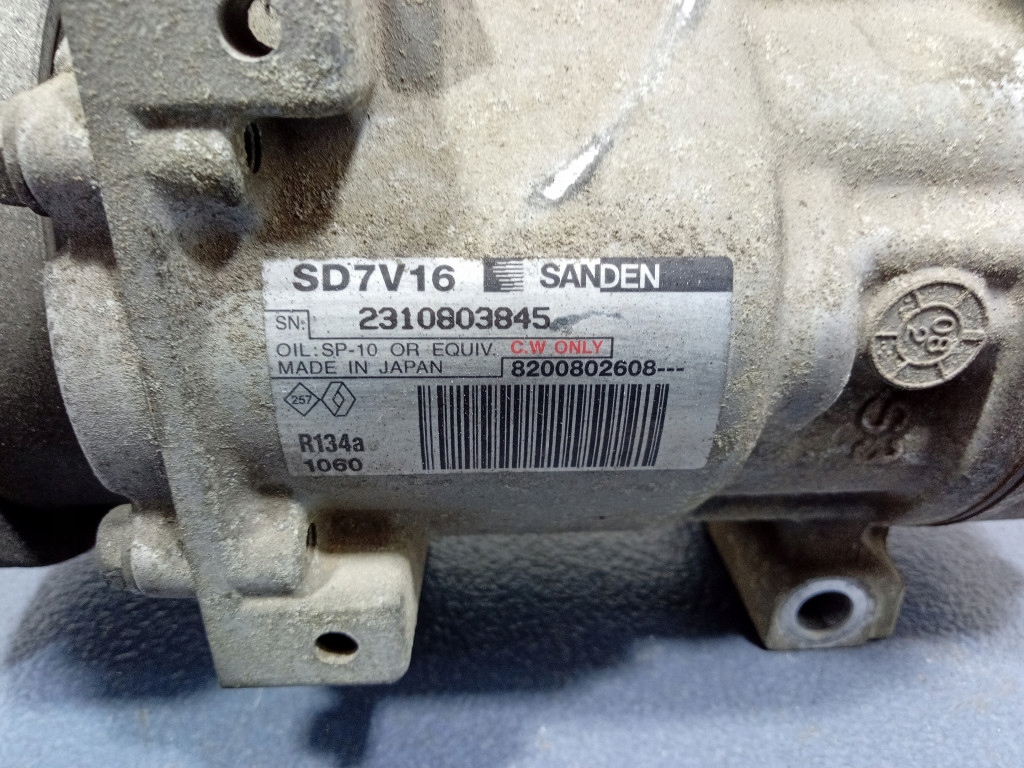 Dacia sandero i 1.4 8v компресор компресор кондиціонера 8200802608 Недорого