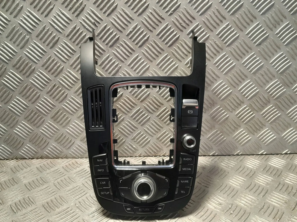 фото №1, Audi a4 b8 lift панель управление mmi радио 8t0919611wfx