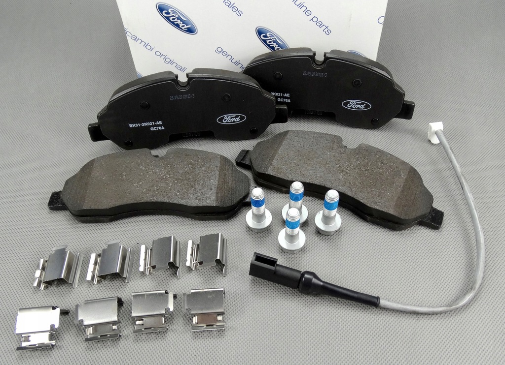 фото №13, Тормозные колодки тормозные перед custom transit mk8 ford оригинальный номер _ 2391870 _ bk31-2k021-ae