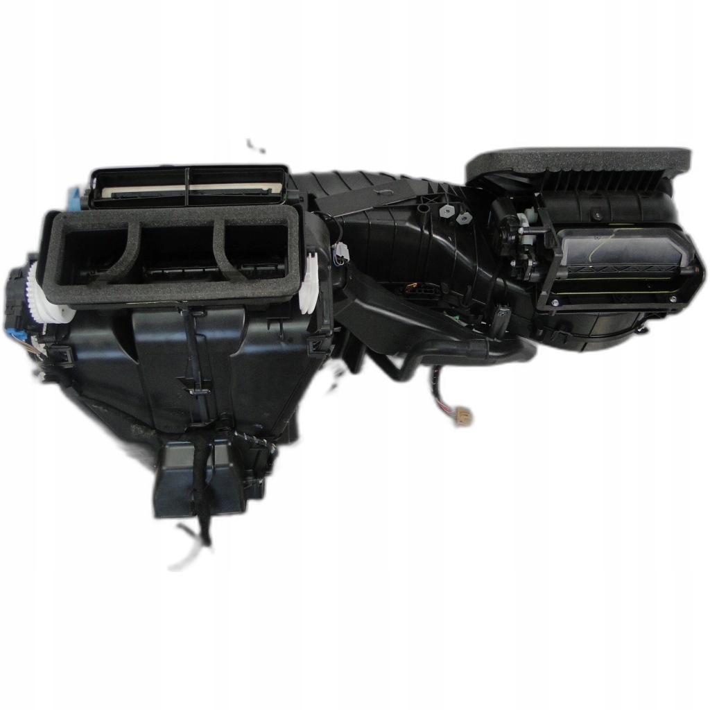 фото №1, Audi q3 8u0 lift отопитель 8u1820003b