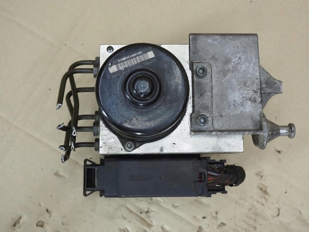 фото №9, Mercedes w203 насос abs a0044315512 a2095451532