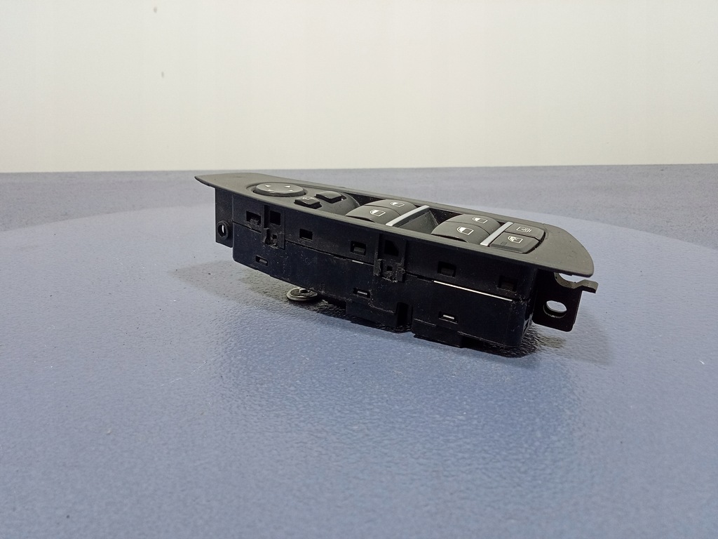 фото №5, Bmw 7 f01 f02 панель вікон лівий перед 9163574