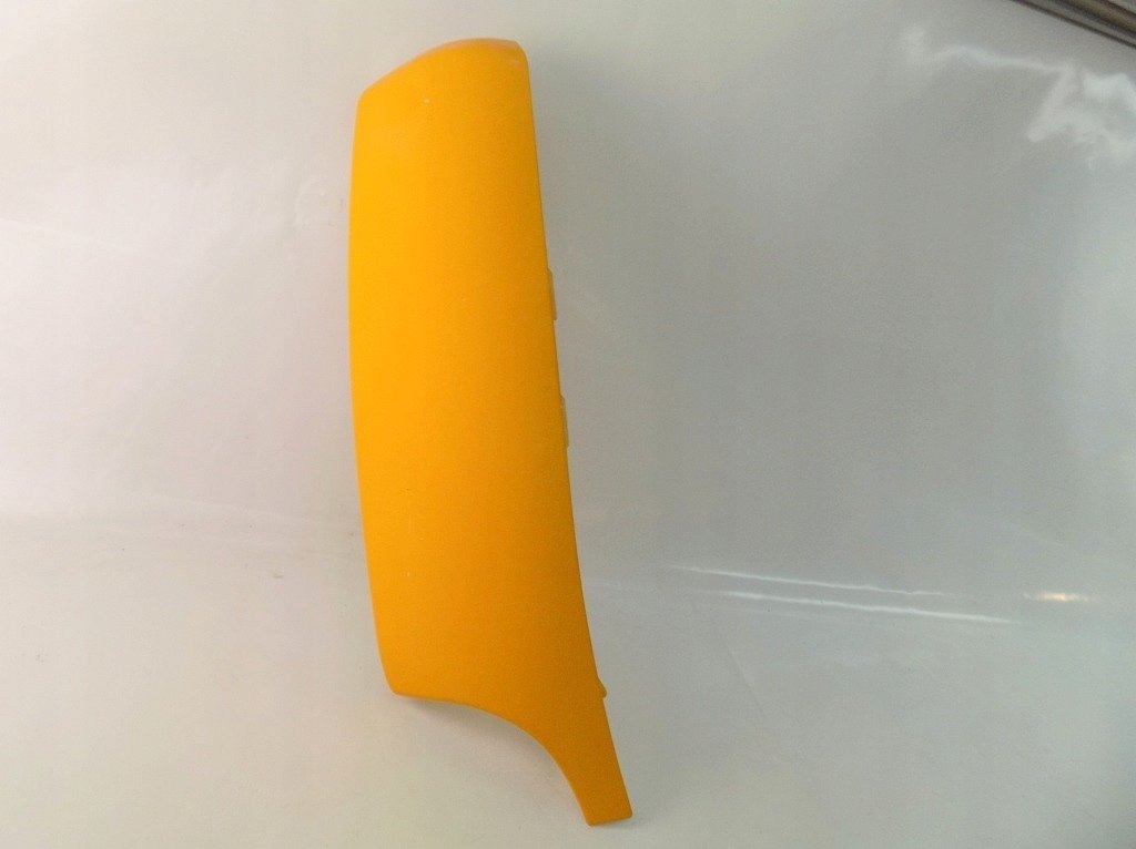 Renault midlum 210 00r кутик облицювання правий в Україні