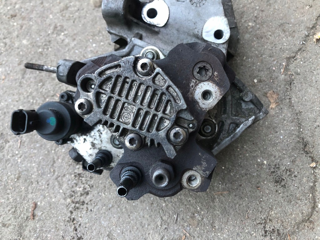 фото №1, Насос упорскування renault trafic ii 1.9 dci 8200456693 0445010075