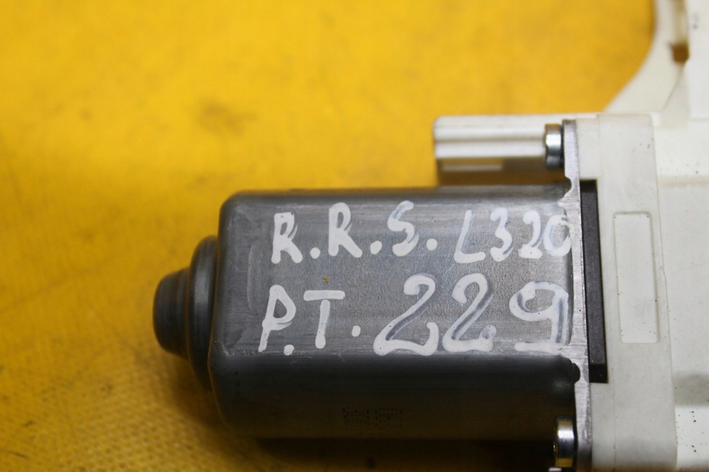 фото №9, Моторчик стекло правый задняя range rover sport l320