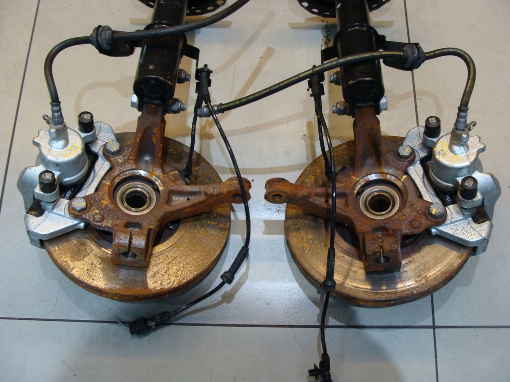 фото №5, Амортизатор поворотный кулак правая dacia sandero ii 2020r