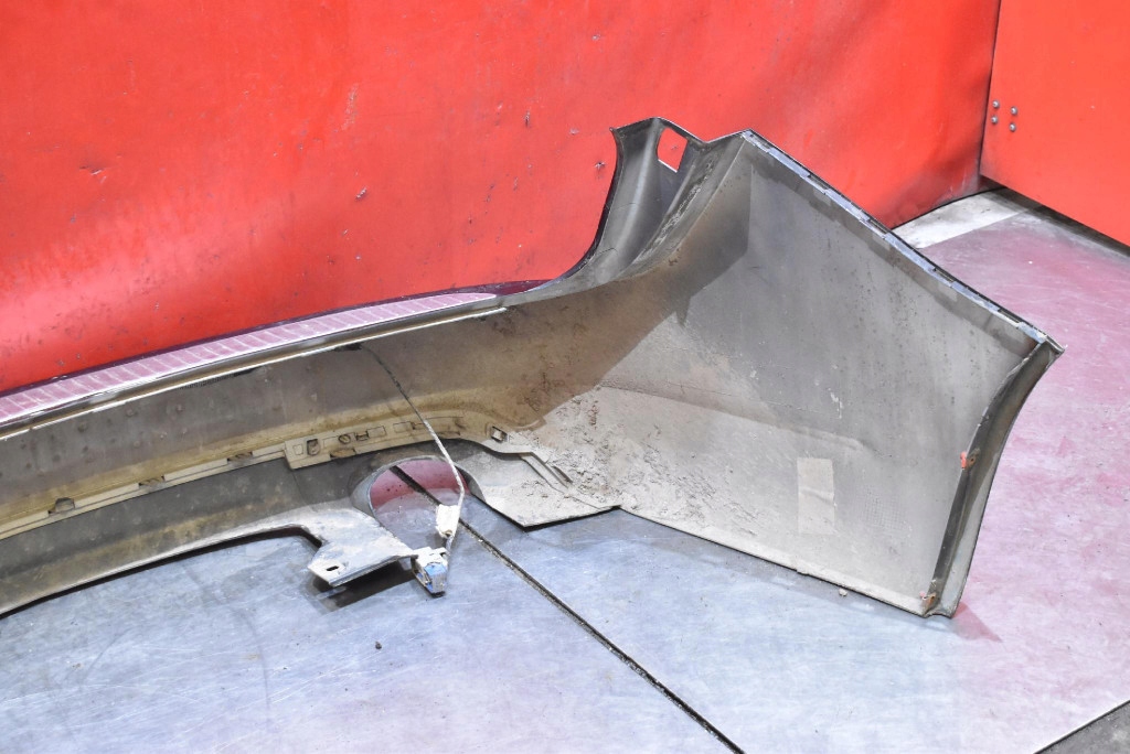 Бампер задні задній чорний pdc opel insignia a універсал 08-14 Доставка