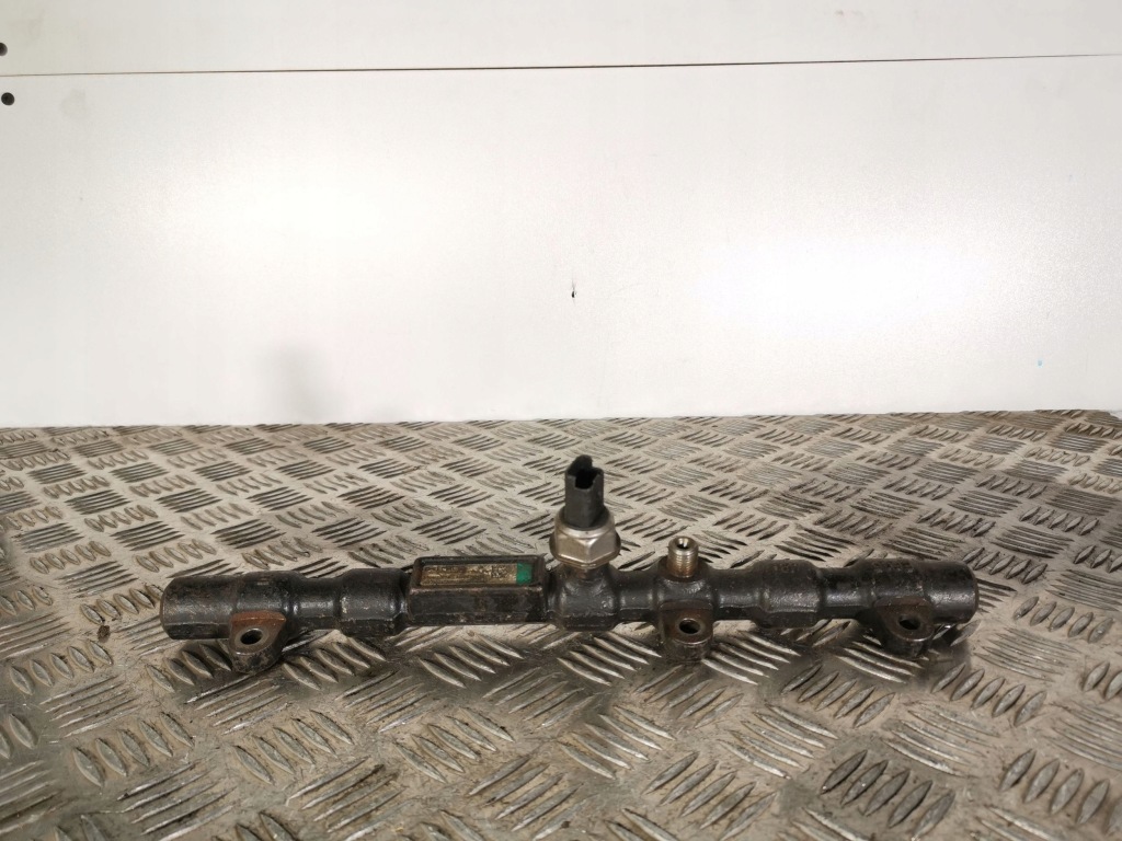 Купити 2006 ssangyong rexton шланг паливний r9145z020a