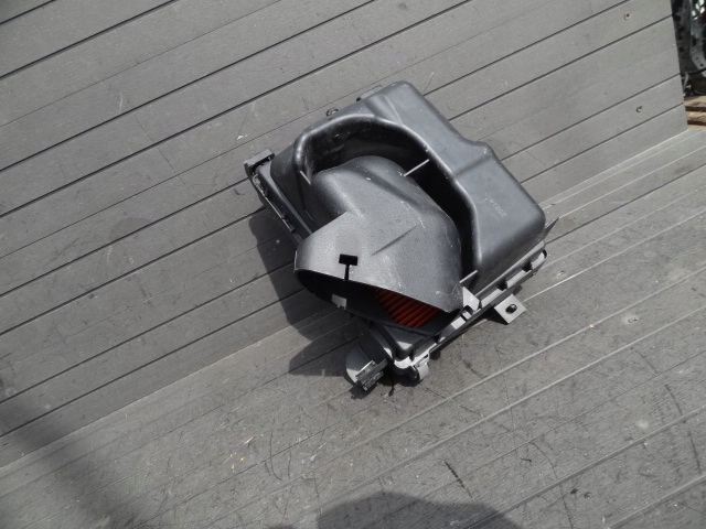 фото №1, Nissan pulsar 1,2 dig-t корпус фильтра воздуха