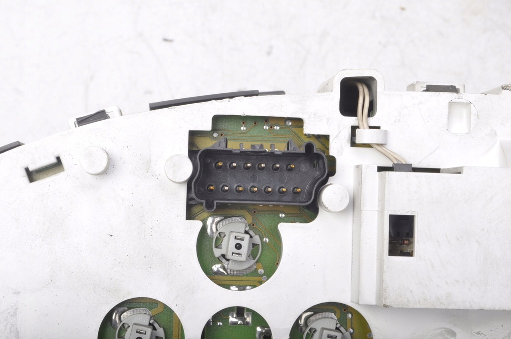 фото №6, Chrysler grand voyager iv 2.5 счетчик приборы