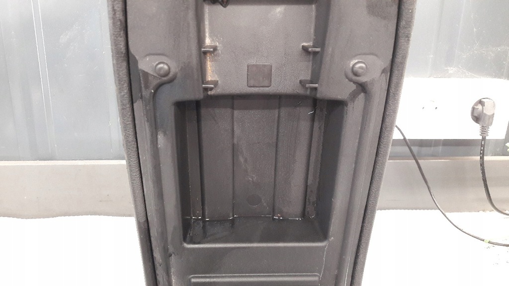 фото №9, 9m21-r044c82 підлокітник ford mondeo mk3 шкіра