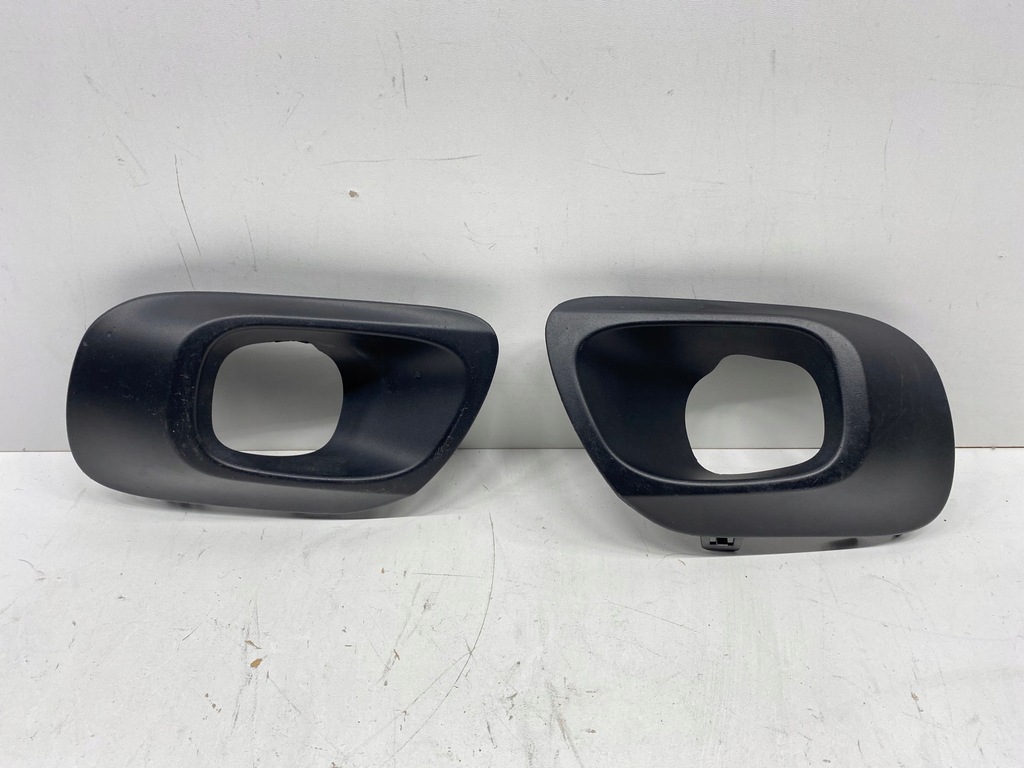 фото №1, Заглушка решітка радіатора решітка бампера права citroen c5 aircross