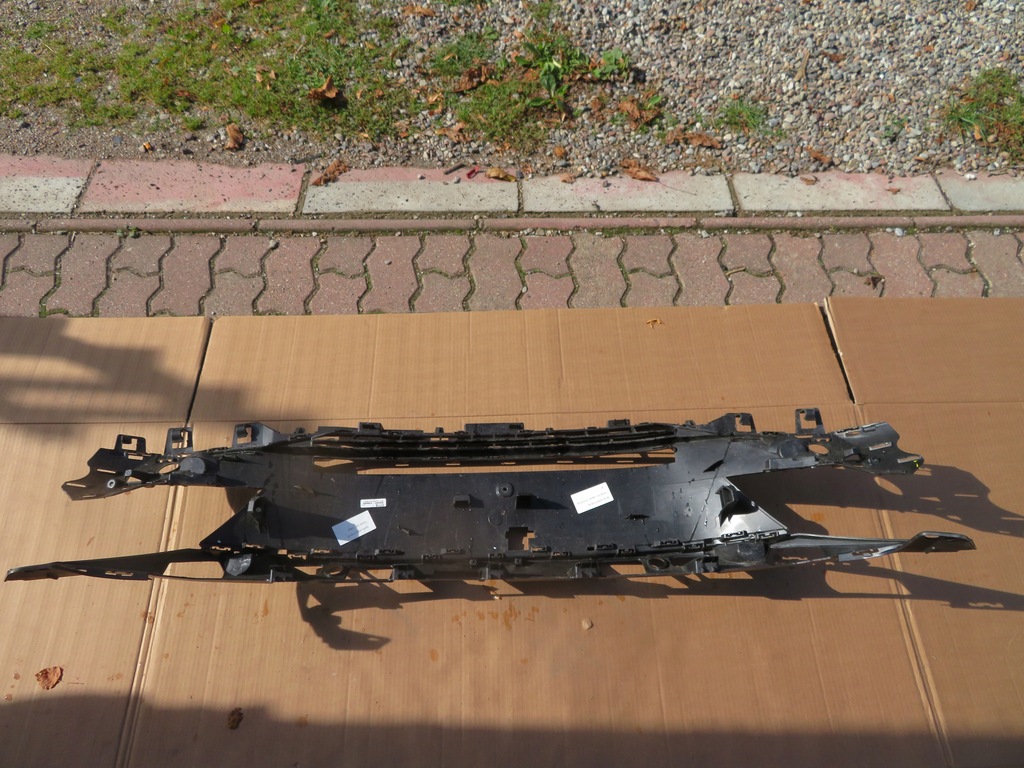 фото №8, Peugeot 3008 5008 усилитель pod решётка радиатора 9836828477