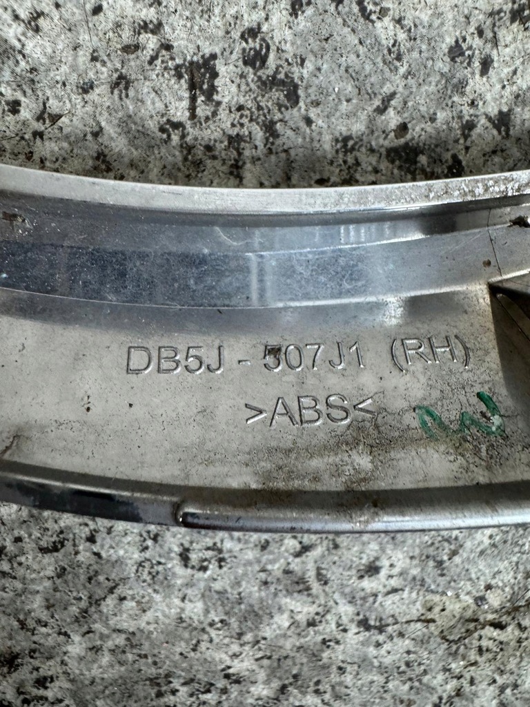 фото №11, Хром решітка радіатора молдинг бампера права mazda 2 dj iii 2015-2023 db5j-507j1