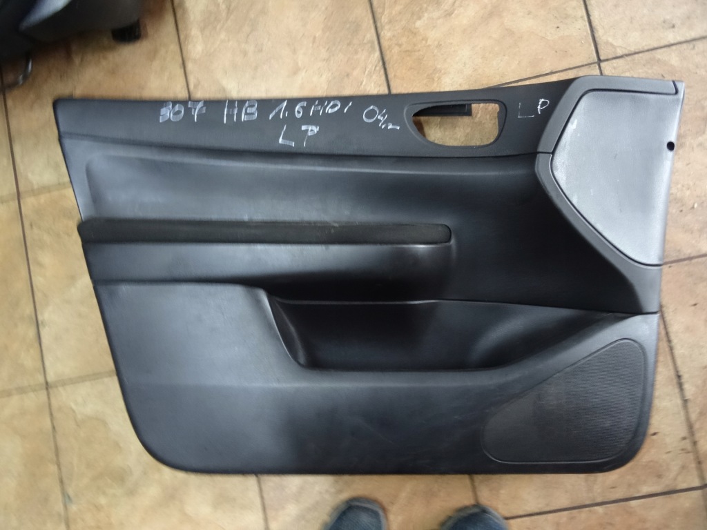 фото №1, Обшивка лівий перед 307 hb 1.6hdi 04r.