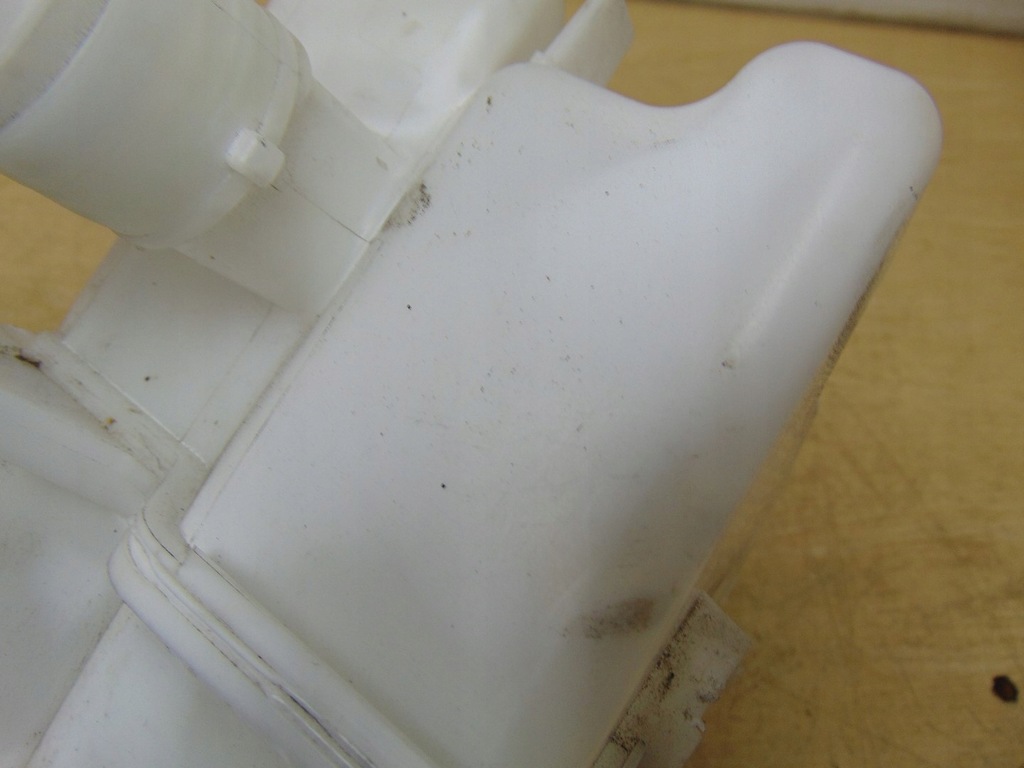 фото №12, Бак омивача vw caddy 2010-15 1t0955453c