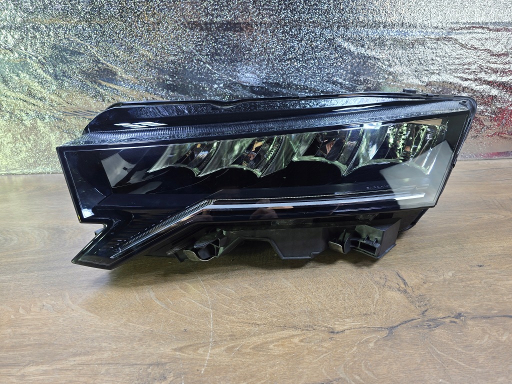 Купить Skoda octavia iv рестайлинг  фара перед передняя левая led 5e4941009