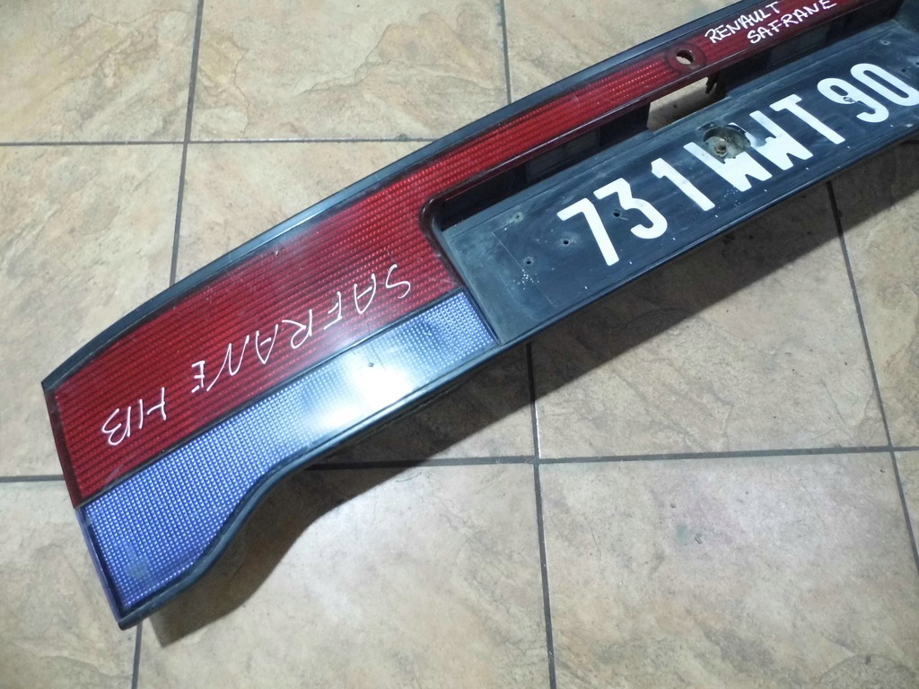 фото №8, Renault safrane hb накладка лампы задняя