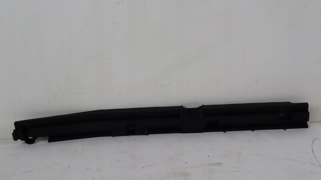 фото №1, Volvo v60 ii молдинг багажника ліва 31462614